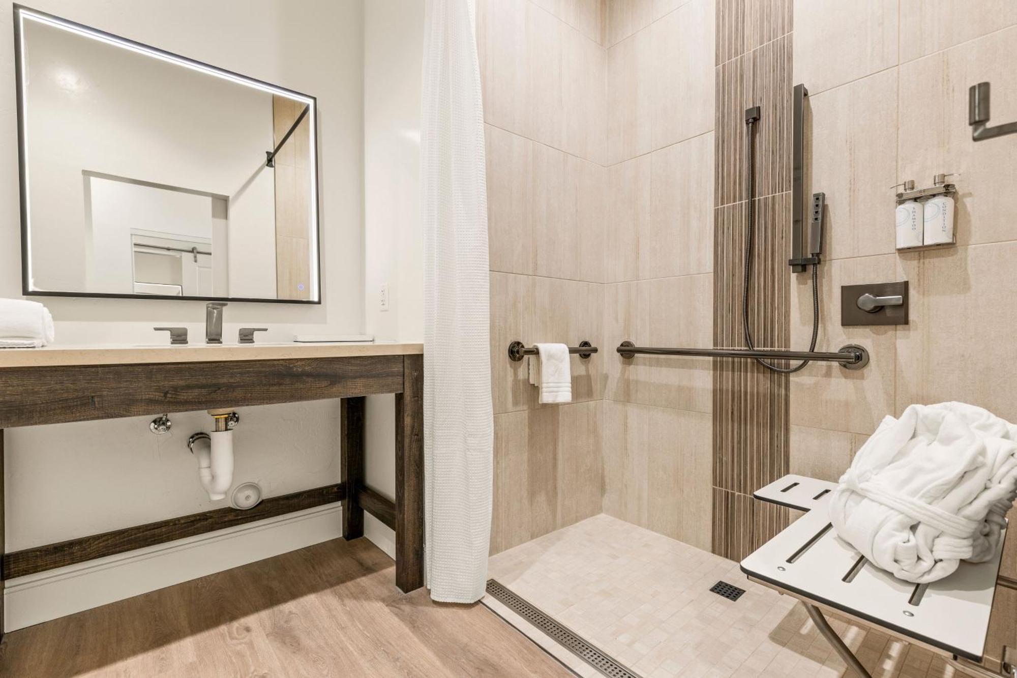 Taawaki Inn Clarkdale Phòng bức ảnh